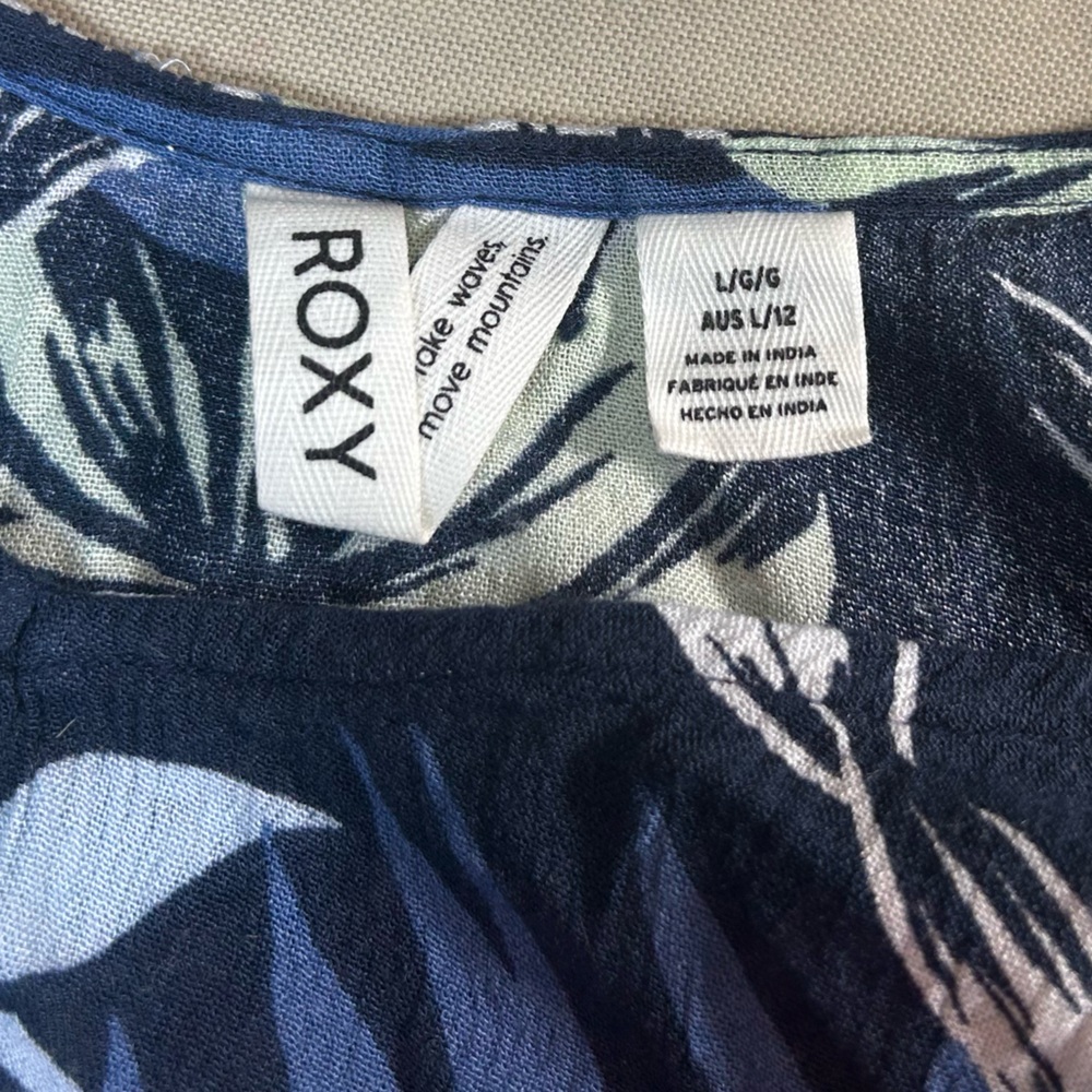 Roxy Colorful Leaf Pattern Cover Up - image 2